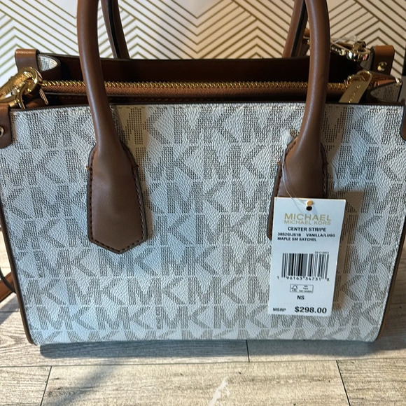 Michael Kors Satchel - Picture 6 of 10